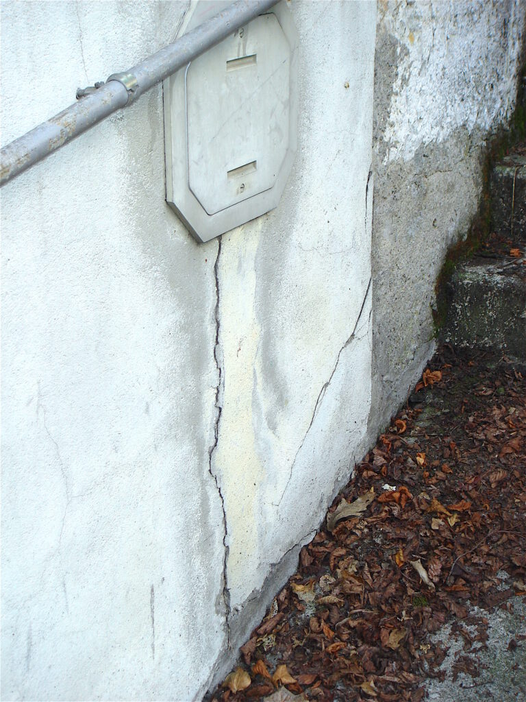 Etat des fissurations d’un bâtiment